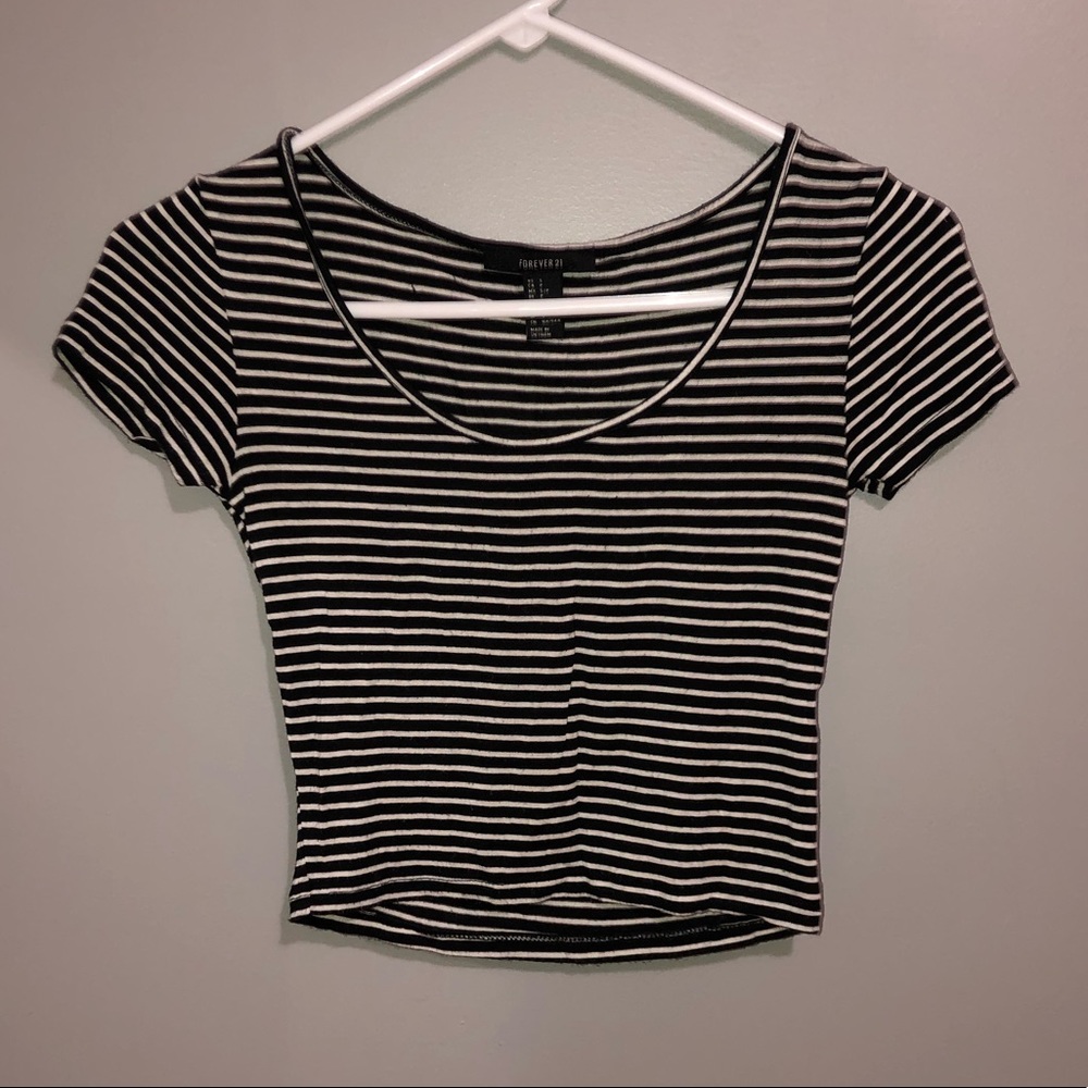 ‼️SOLD‼️Forever 21 | Striped Crop Top